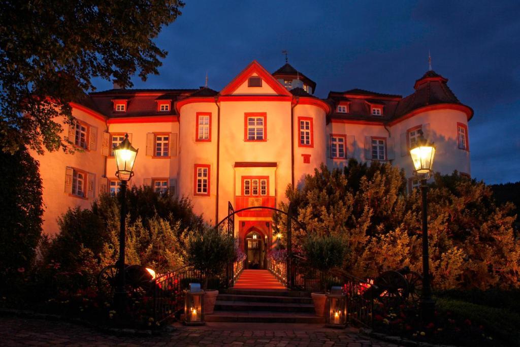 ホテルRottele'S Restaurant & Residenz バーデン＝バーデン エクステリア 写真